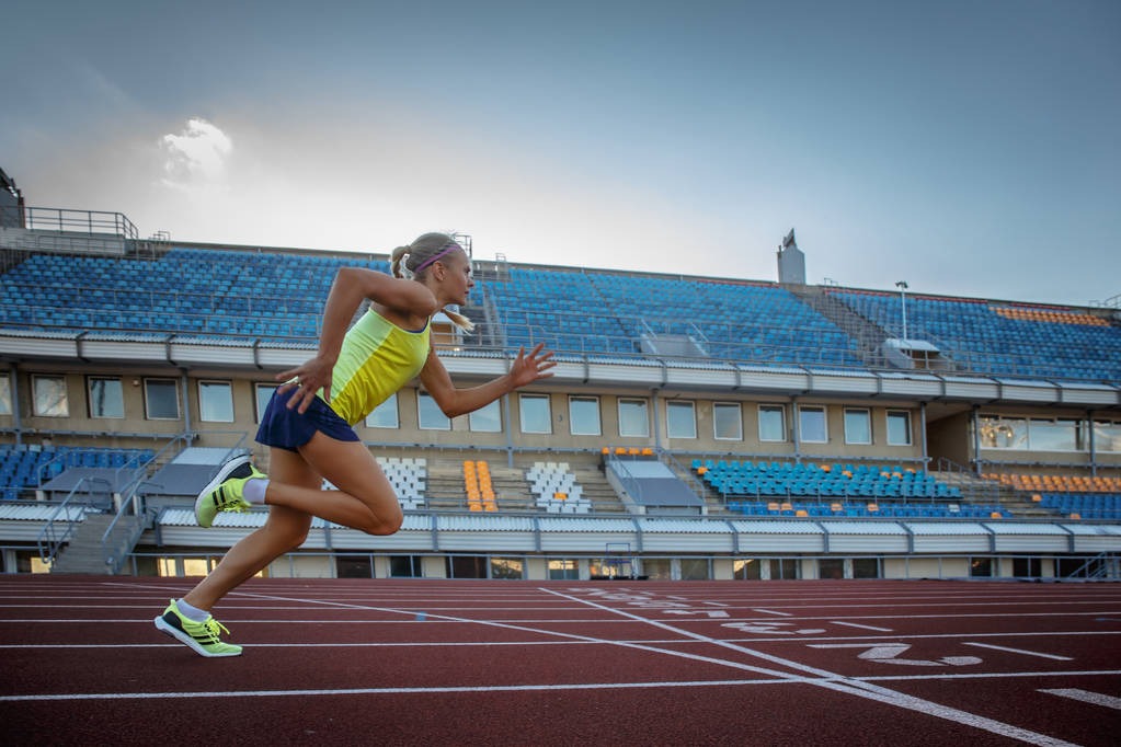 全民健身——2025上海乡村“铁人三项”迎新嘉年华举行